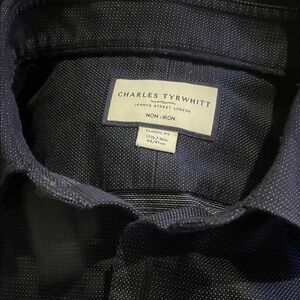 Charles Tyrwhitt No Iron Dark Blue w/ allover dots Fit Shirt 17.5 44